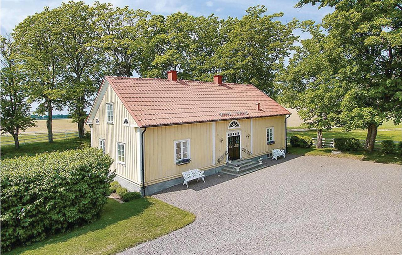 Lovely Home In Motala With Wifi Bagian luar foto